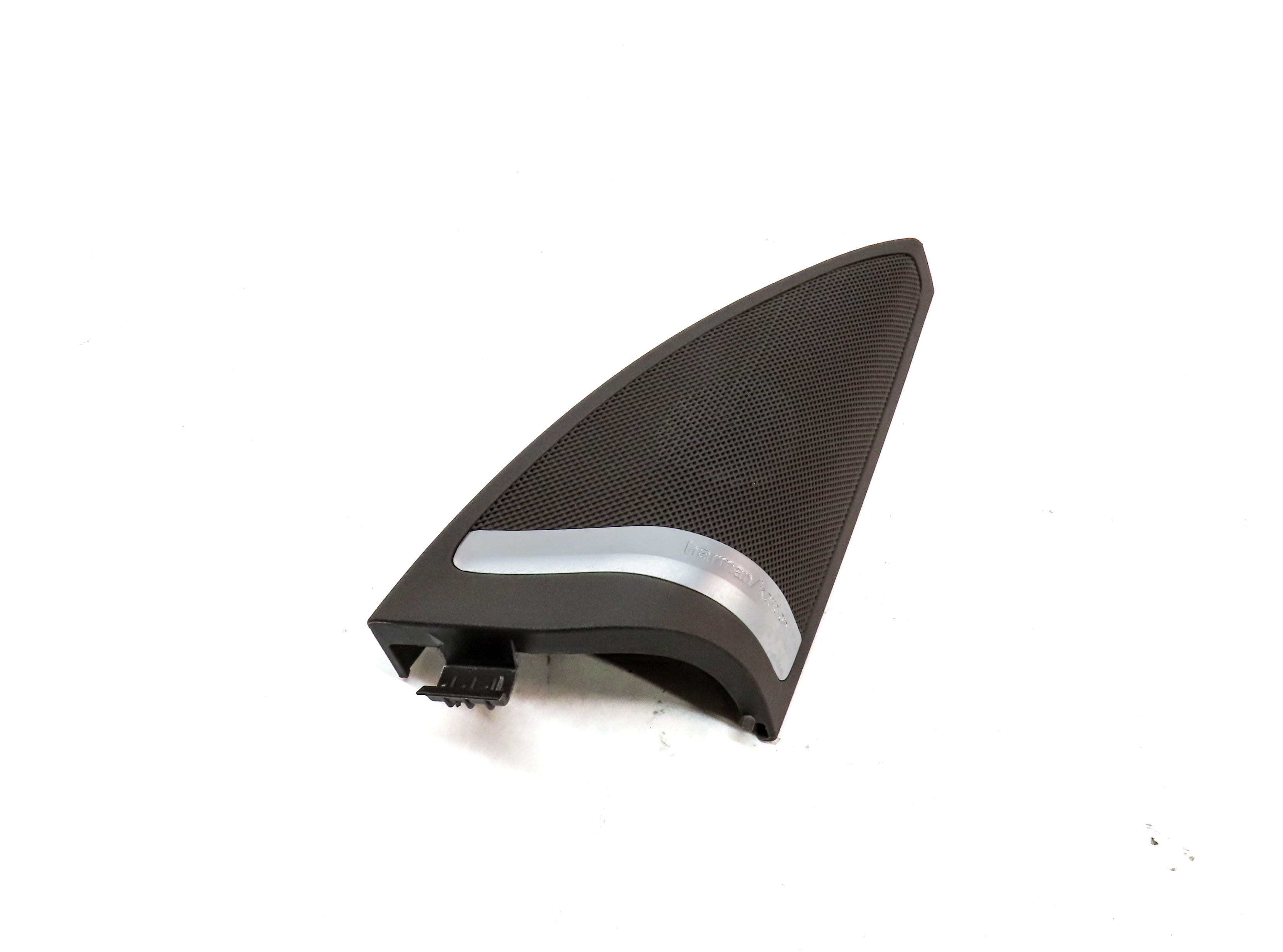 2013 MERCEDES ML550 (W166) REAR RIGHT HARMAN KARDON SPEAKER GRILLE COVER — exact item pictured